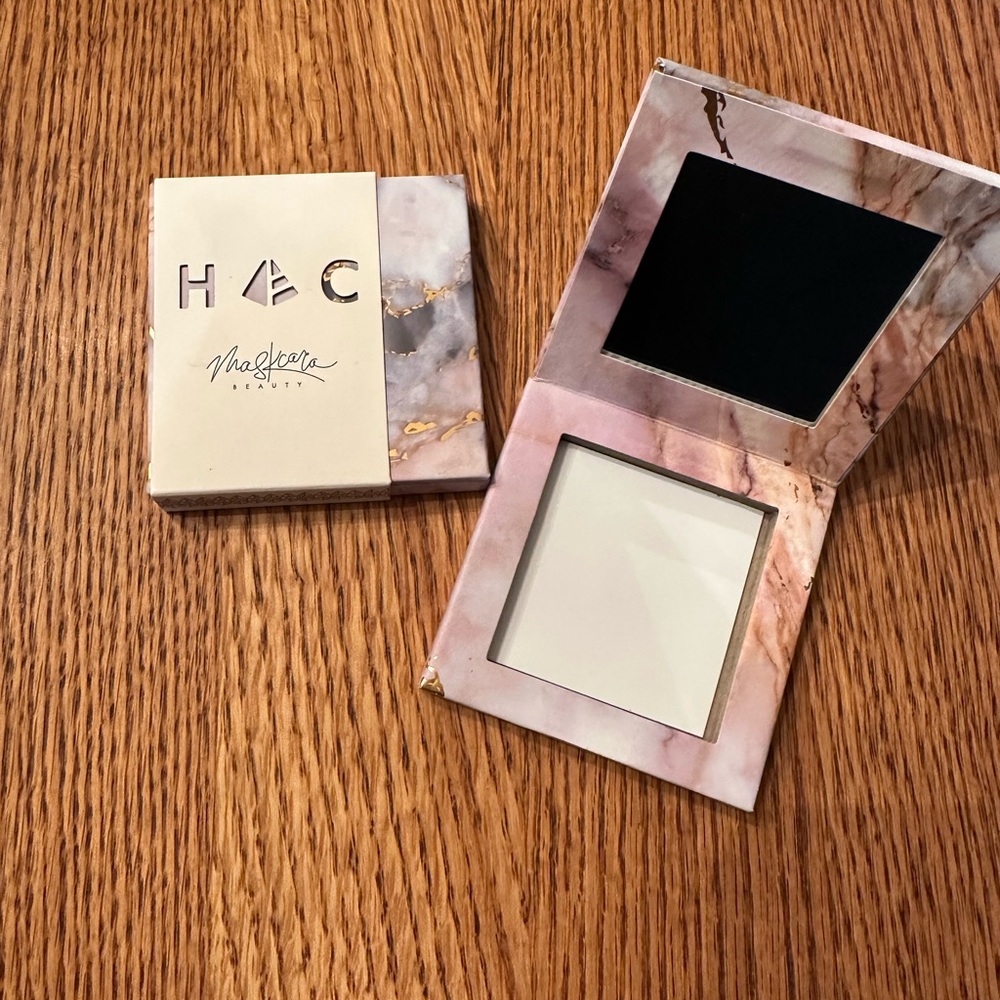 Rare Maskcara 2 slot or 4 slot palette (2)